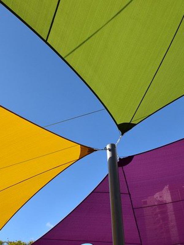 שימושים שונים תחת השמש